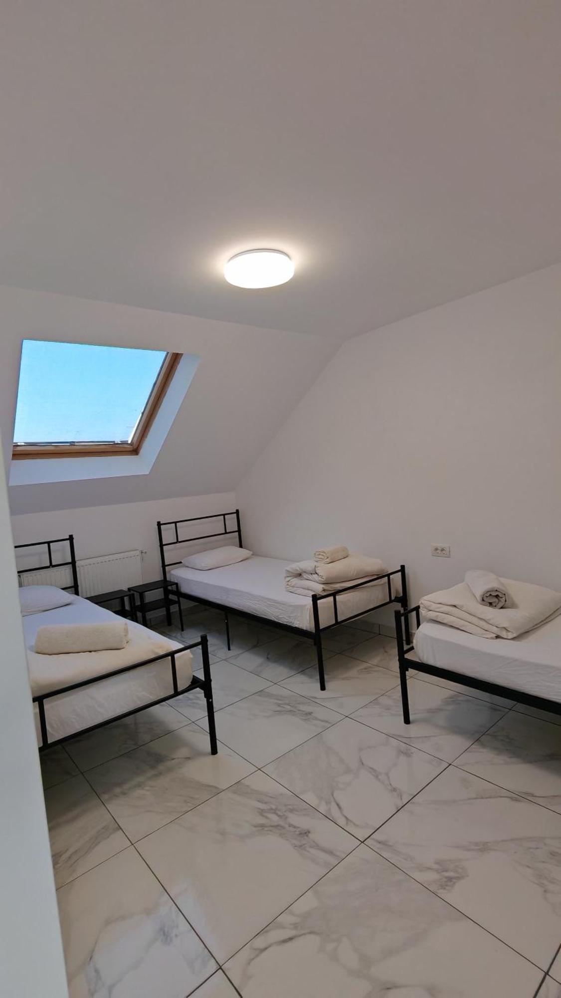 Z Villa Bukarest Eksteriør billede