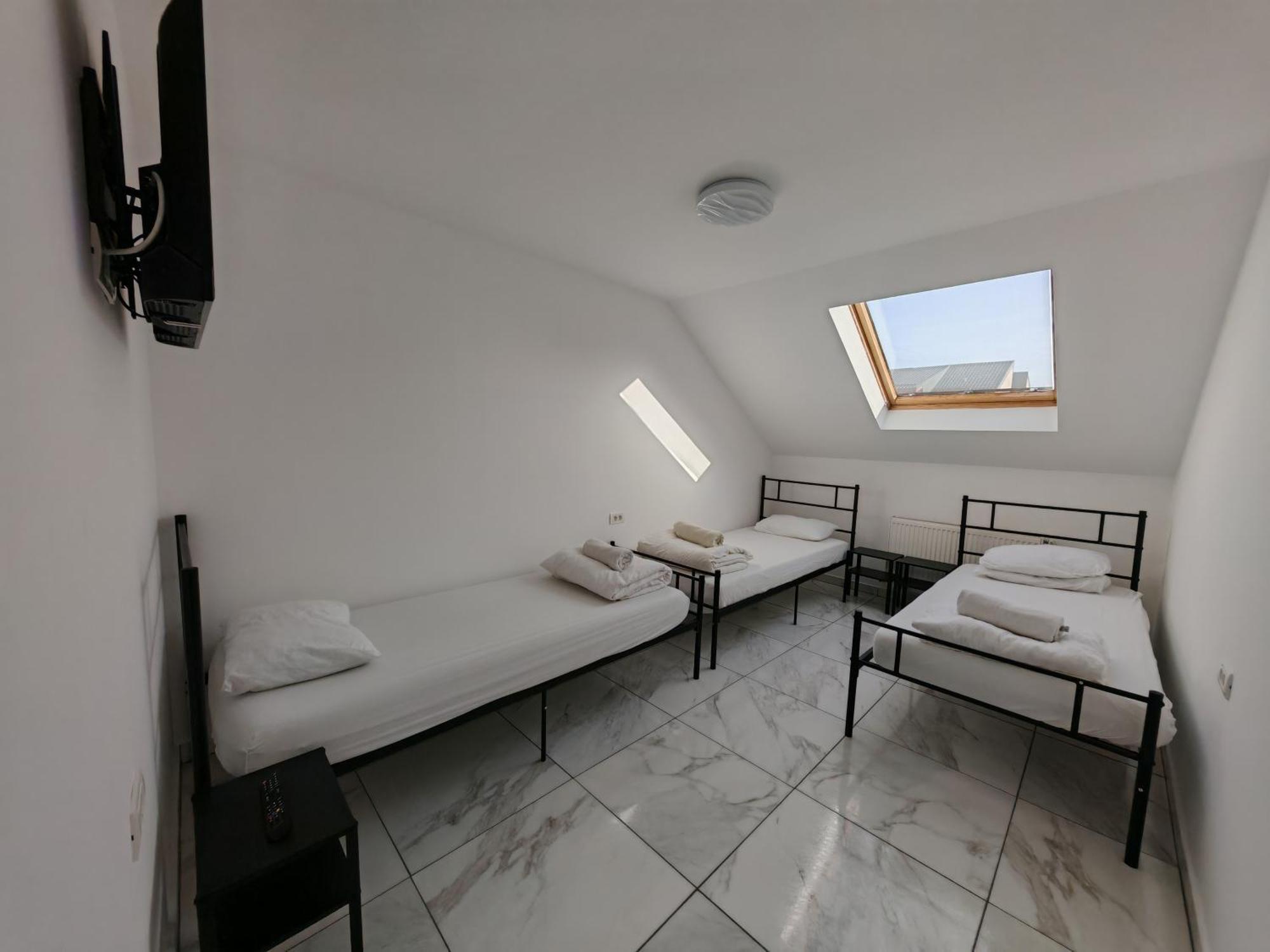 Z Villa Bukarest Eksteriør billede