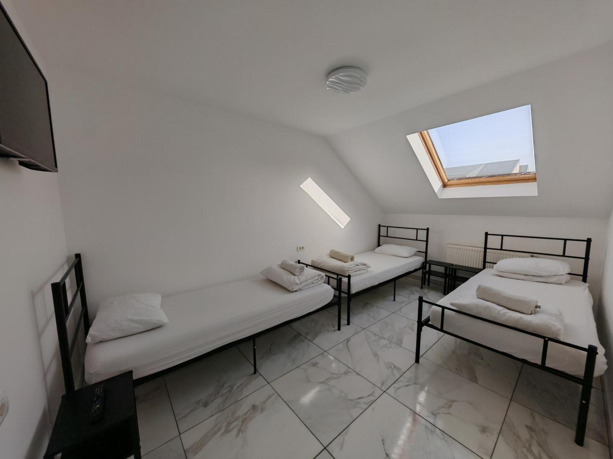 Z Villa Bukarest Eksteriør billede