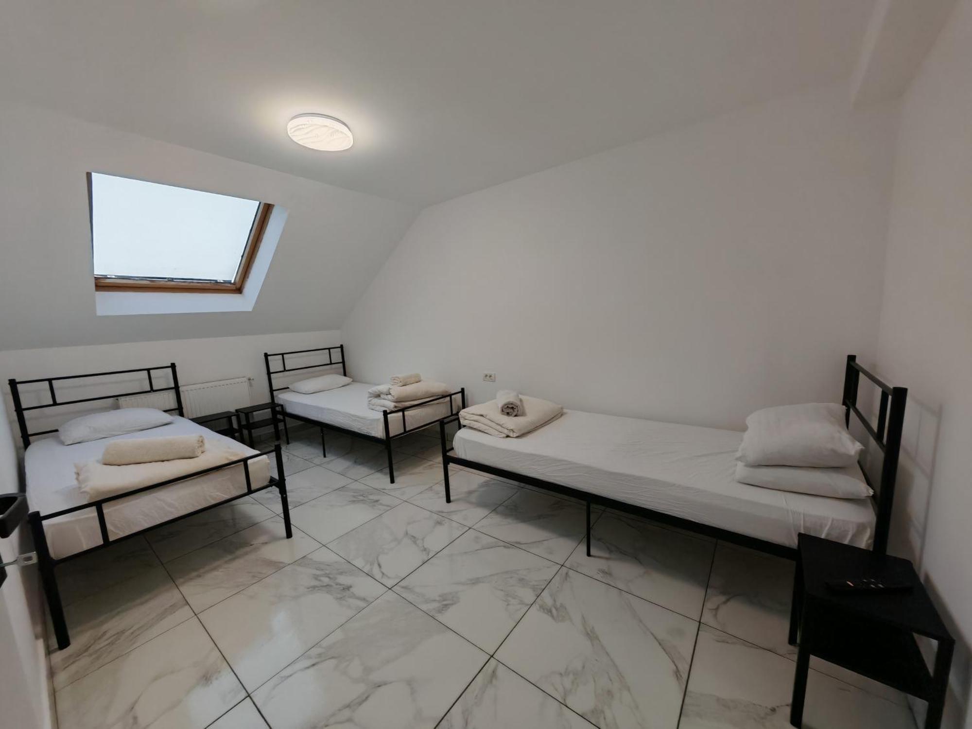 Z Villa Bukarest Eksteriør billede