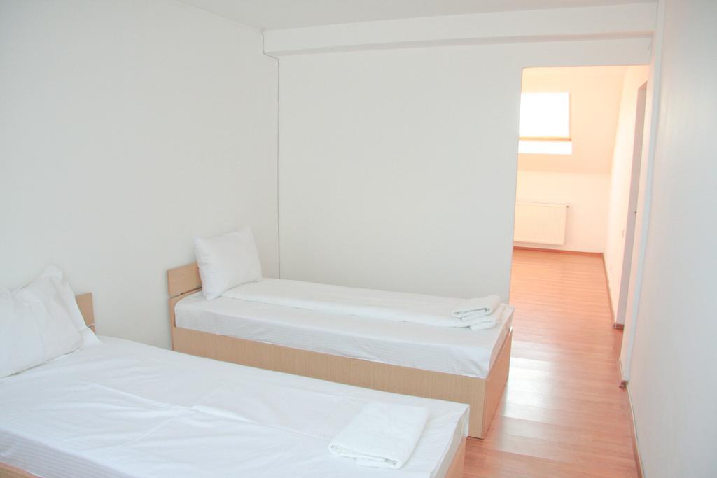 Z Villa Bukarest Værelse billede