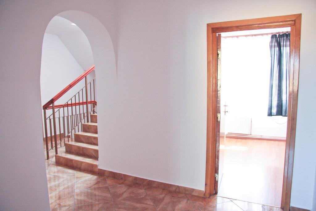 Z Villa Bukarest Værelse billede